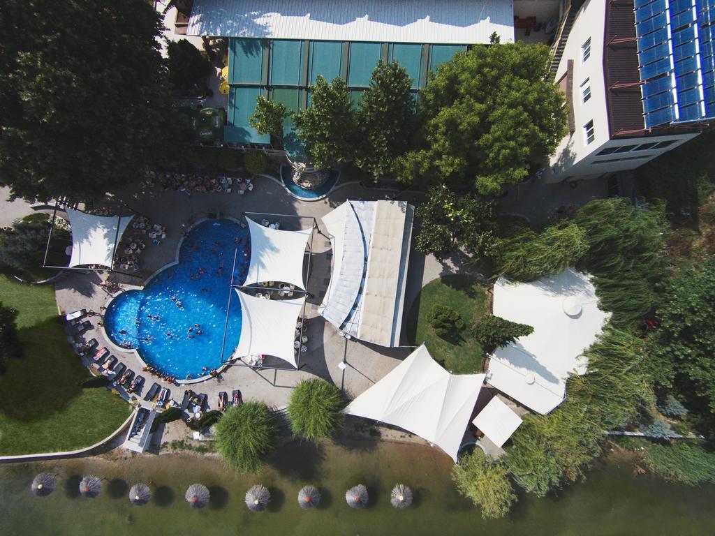 Romantique Veles Hotel מראה חיצוני תמונה