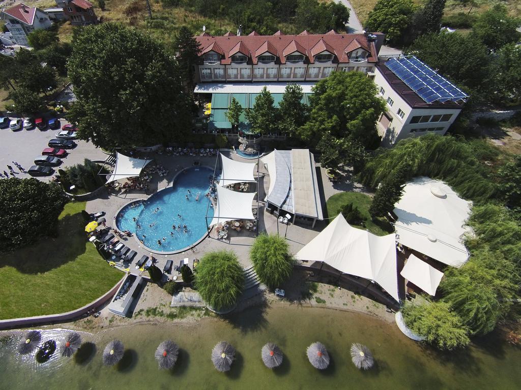 Romantique Veles Hotel מראה חיצוני תמונה