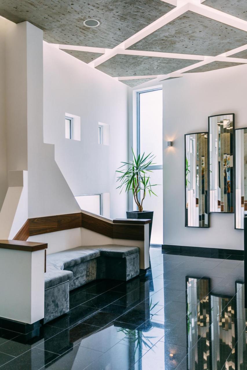 Romantique Veles Hotel מראה חיצוני תמונה