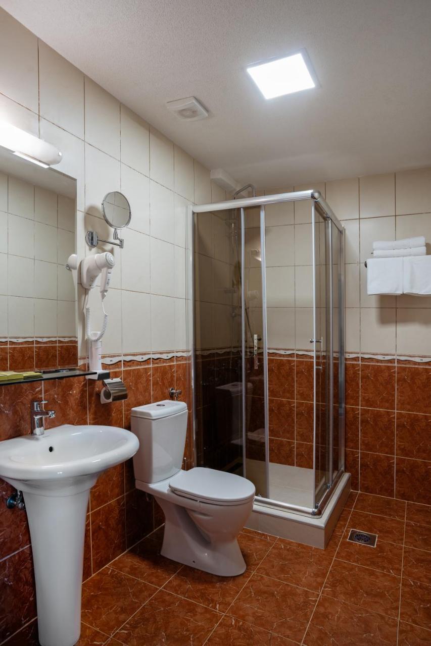 Romantique Veles Hotel מראה חיצוני תמונה