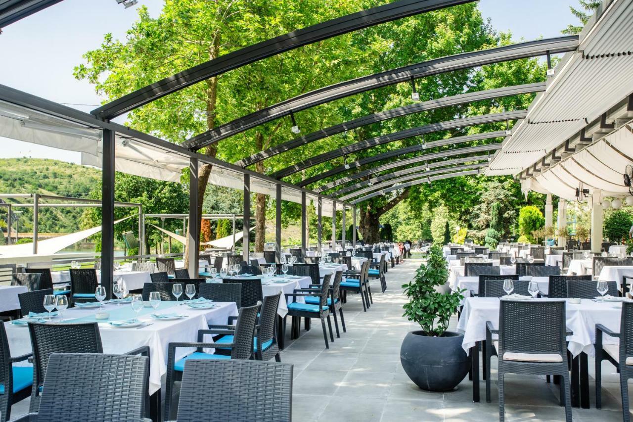 Romantique Veles Hotel מראה חיצוני תמונה