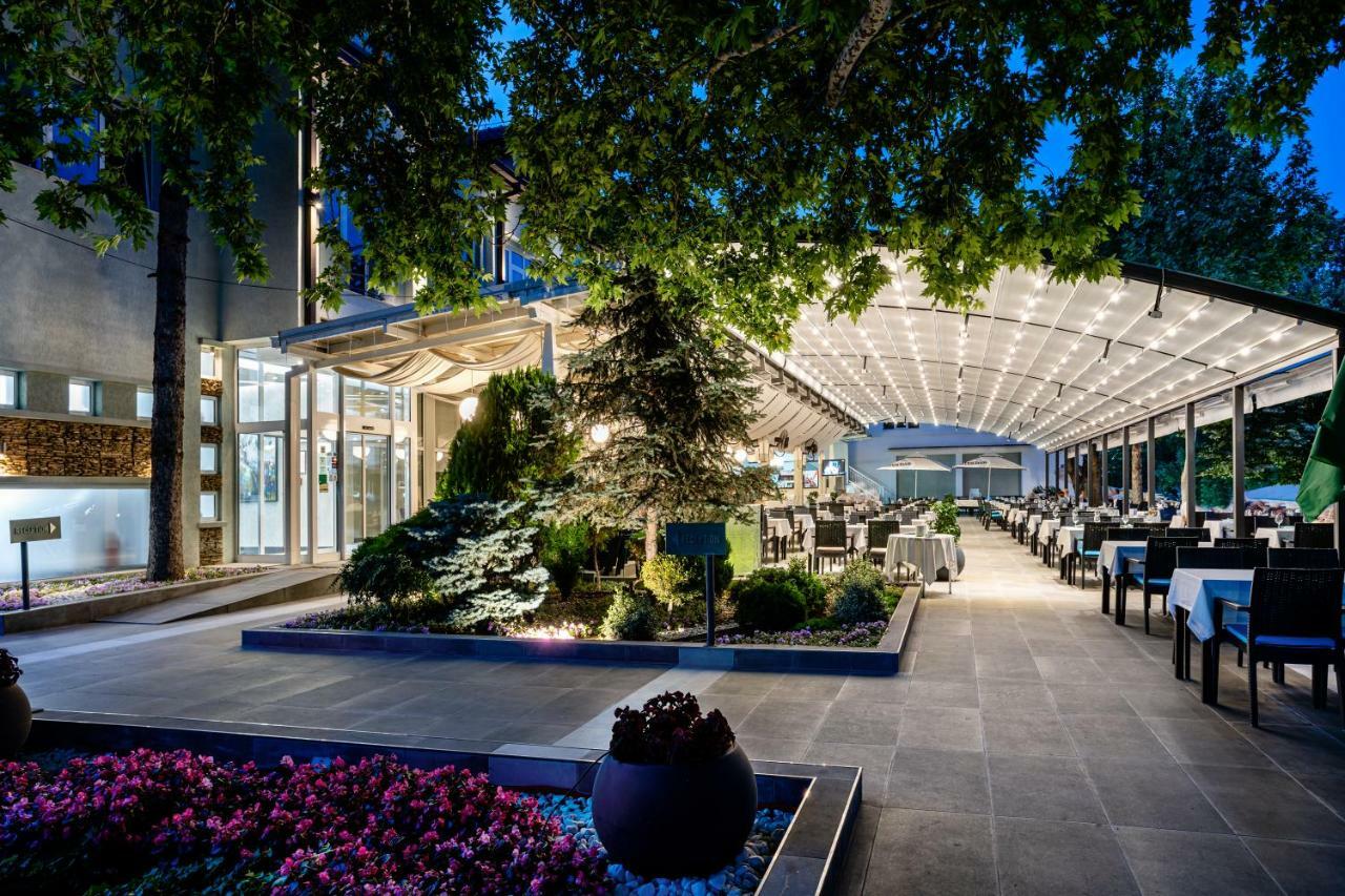 Romantique Veles Hotel מראה חיצוני תמונה