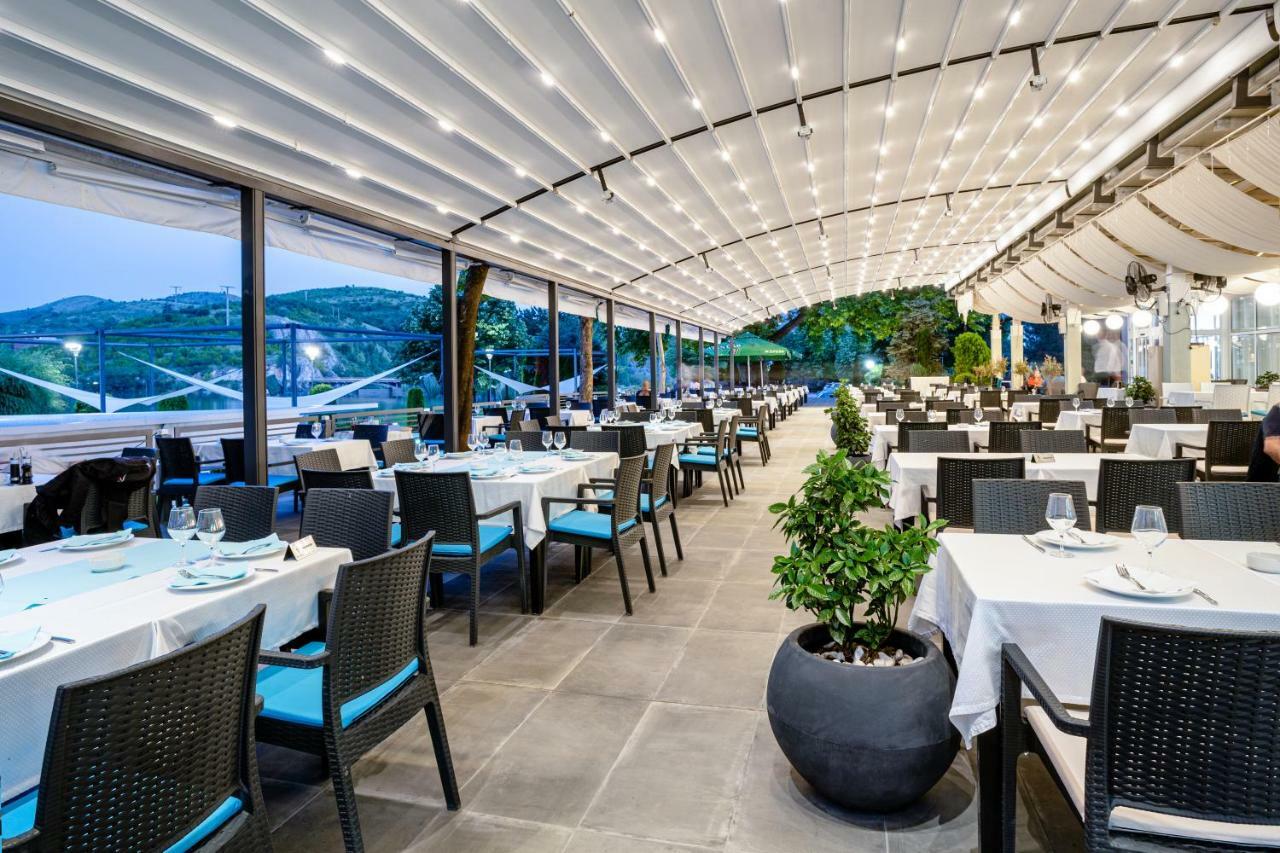 Romantique Veles Hotel מראה חיצוני תמונה